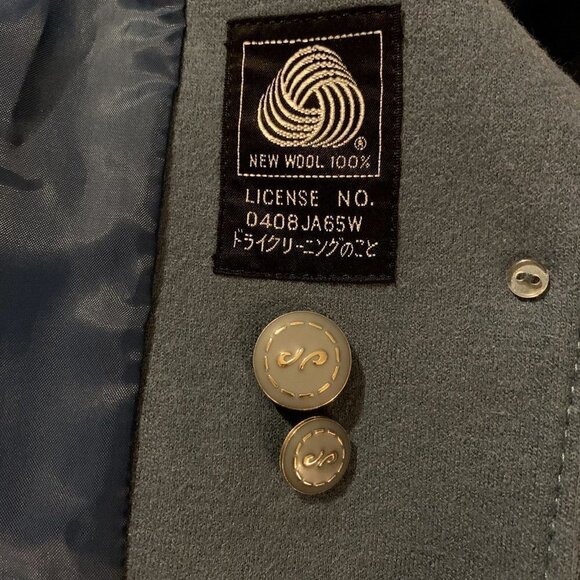 Unbranded. Size Medium. 100% Wool Blazer. Lined. Extra Buttons. Pockets. AL - Picture 7 of 8